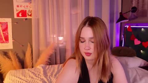 Lori online show from 02/13/25, 09:38