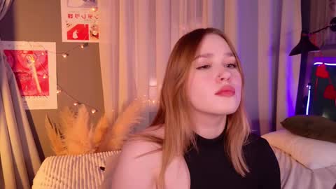 Lori online show from 02/15/25, 09:04