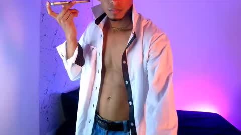 Lorian Vikel  online show from 02/22/26, 10:08