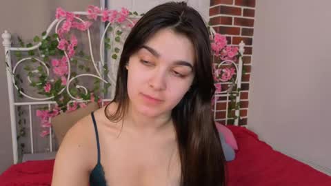 Snapshot of lorindastanke chatting on 05/12/26, 08:17 Nicole online show from 05/12/26, 08:17