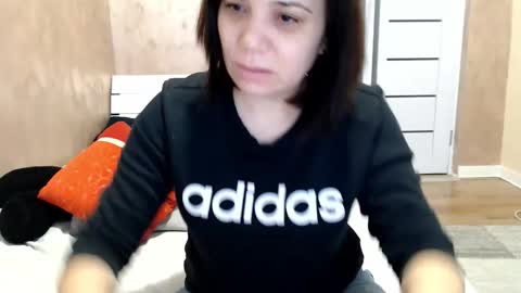 LorraGrey online show from 02/06/26, 06:18