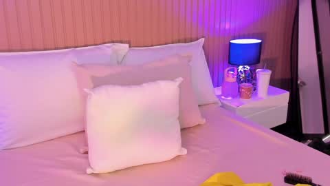 lore  online show from 03/26/26, 11:16