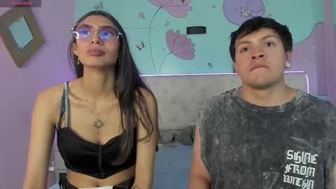 Snapshot of los_inquietos chatting on 12/22/25, 08:28 Los inquietos online show from 12/22/25, 08:28