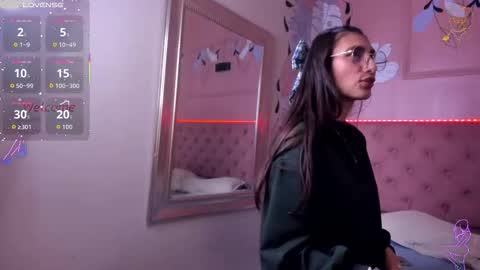 Snapshot of los_inquietos chatting on 01/15/26, 08:23 Los inquietos online show from 01/15/26, 08:23