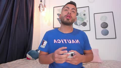 JUAN  JUAN online show from 12/25/24, 11:10