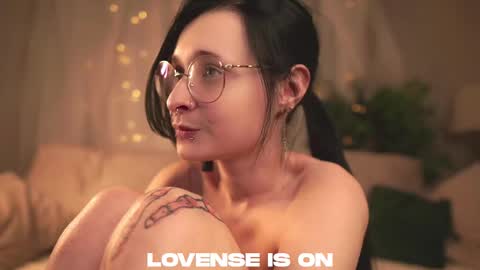 Jess online show from 02/02/26, 07:34