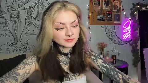 Snapshot of lostallice chatting on 12/15/24, 03:56 lostallice online show from 12/15/24, 03:56