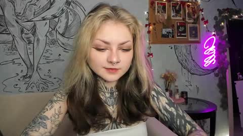 Snapshot of lostallice chatting on 12/29/24, 02:17 lostallice online show from 12/29/24, 02:17