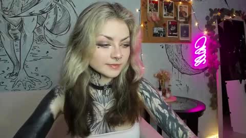 Snapshot of lostallice chatting on 01/24/25, 05:21 lostallice online show from 01/24/25, 05:21