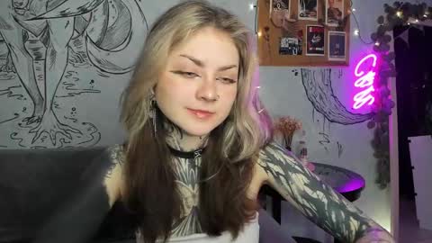 Snapshot of lostallice chatting on 02/20/25, 04:39 lostallice online show from 02/20/25, 04:39