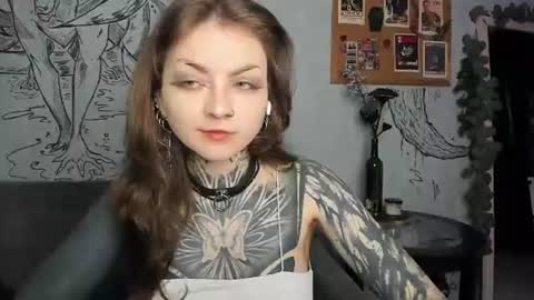 Snapshot of lostallice chatting on 06/16/26, 01:30 lostallice online show from 06/16/26, 01:30