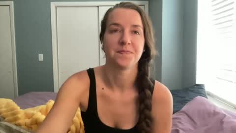 Snapshot of lothlori chatting on 06/30/26, 03:02 lothlori online show from 06/30/26, 03:02