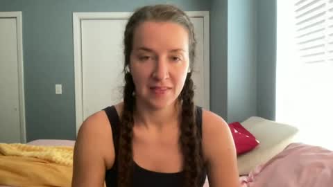Snapshot of lothlori chatting on 07/05/26, 01:40 lothlori online show from 07/05/26, 01:40