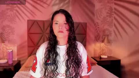 Lotti online show from 01/28/25, 03:04