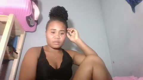 Snapshot of louane98 chatting on 02/12/26, 03:07 louane98 online show from 02/12/26, 03:07