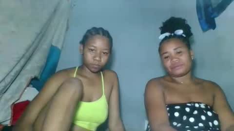 louane98 online show from 03/06/26, 07:54