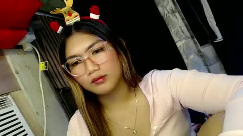 Sweet   online show from 12/31/24, 01:26