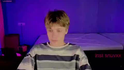 louie_evans online show from 10/10/25, 03:55