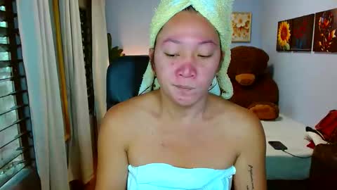 Snapshot of louie_sexy chatting on 05/06/26, 03:13 Cathy online show from 05/06/26, 03:13