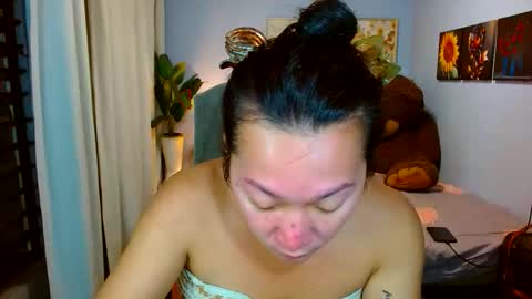 Snapshot of louie_sexy chatting on 06/06/26, 11:26 Cathy online show from 06/06/26, 11:26