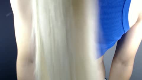 louilalicious online show from 03/06/25, 11:42