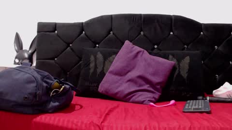 OF louis bcasta1 online show from 02/01/25, 10:59