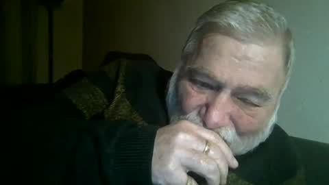 louis_chokdee online show from 12/22/24, 04:06