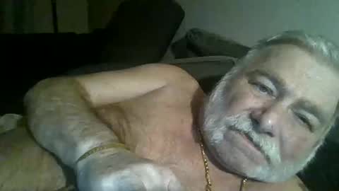 louis_chokdee online show from 01/05/25, 06:56