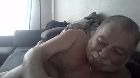 louis_chokdee online show from 02/28/25, 04:31