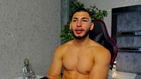 Louis online show from 10/13/25, 07:25