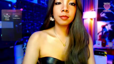 Louisa online show from 05/22/26, 03:35