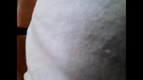 Snapshot of louisianaman39 chatting on 04/06/26, 09:05 louisianaman39 online show from 04/06/26, 09:05