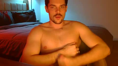 Snapshot of louisvalmer chatting on 02/03/26, 03:48 Louis Valmer online show from 02/03/26, 03:48