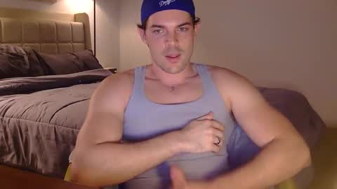 Snapshot of louisvalmer chatting on 03/01/26, 04:58 Louis Valmer online show from 03/01/26, 04:58