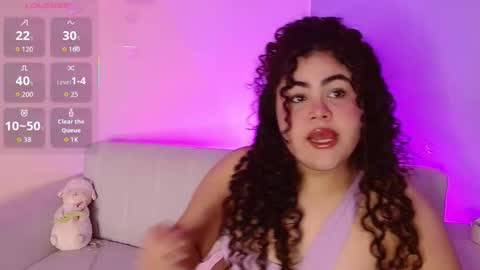 lourdes_moon22 online show from 11/18/25, 12:31