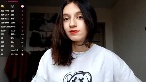 EVA online show from 11/24/25, 07:19