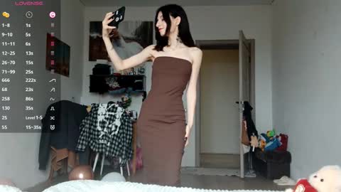 EVA online show from 11/28/25, 07:00