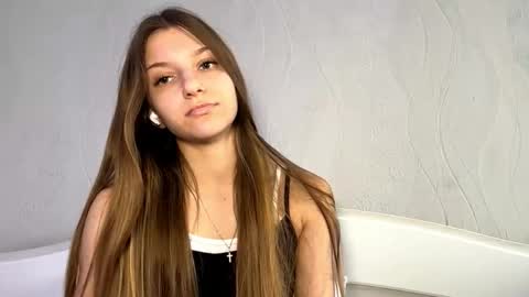 Snapshot of louveniakortright chatting on 02/28/26, 11:22 Lesi online show from 02/28/26, 11:22