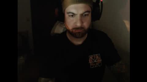 Snapshot of lovalova666 chatting on 10/24/25, 11:34 Guapito online show from 10/24/25, 11:34