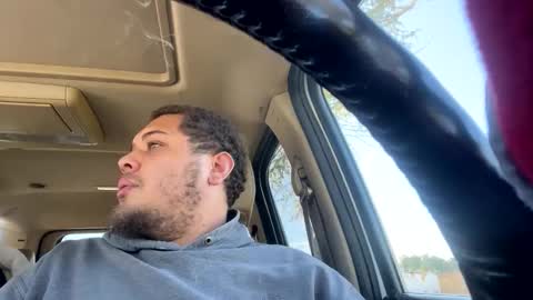 Snapshot of love01109 chatting on 10/23/25, 03:44 love01109 online show from 10/23/25, 03:44