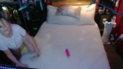 love2shareletsplay online show from 02/22/26, 09:52