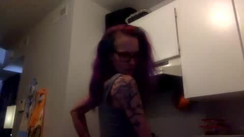 Snapshot of love_blooms chatting on 03/03/26, 09:59 love_blooms online show from 03/03/26, 09:59