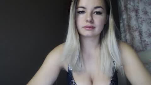 Megane online show from 12/20/25, 07:37