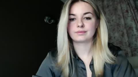 Megane online show from 04/15/26, 07:58