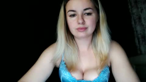Snapshot of love_dom_meg chatting on 05/25/26, 06:58 Megane online show from 05/25/26, 06:58