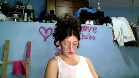 love_electra online show from 10/04/25, 03:43