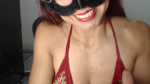 Nina online show from 09/22/25, 07:27