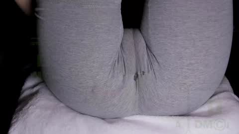 Kira online show from 12/02/24, 09:56