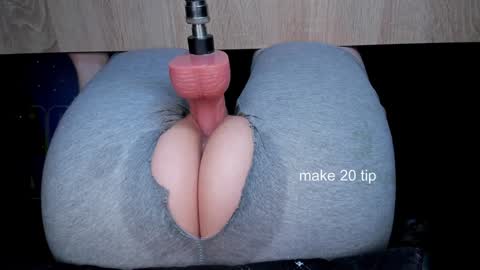 Kira online show from 12/08/24, 02:09