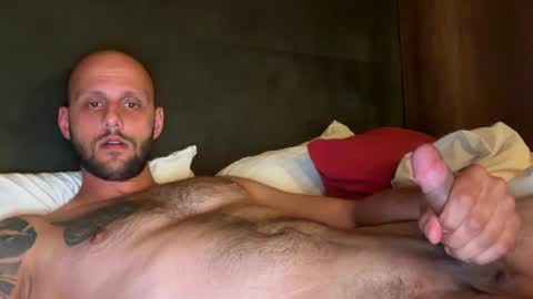 Snapshot of love_kinky_fetishes chatting on 06/30/26, 09:38 love_kinky_fetishes online show from 06/30/26, 09:38